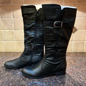 Brand new, size 9 black leather, Life Stride Boots with side zipper